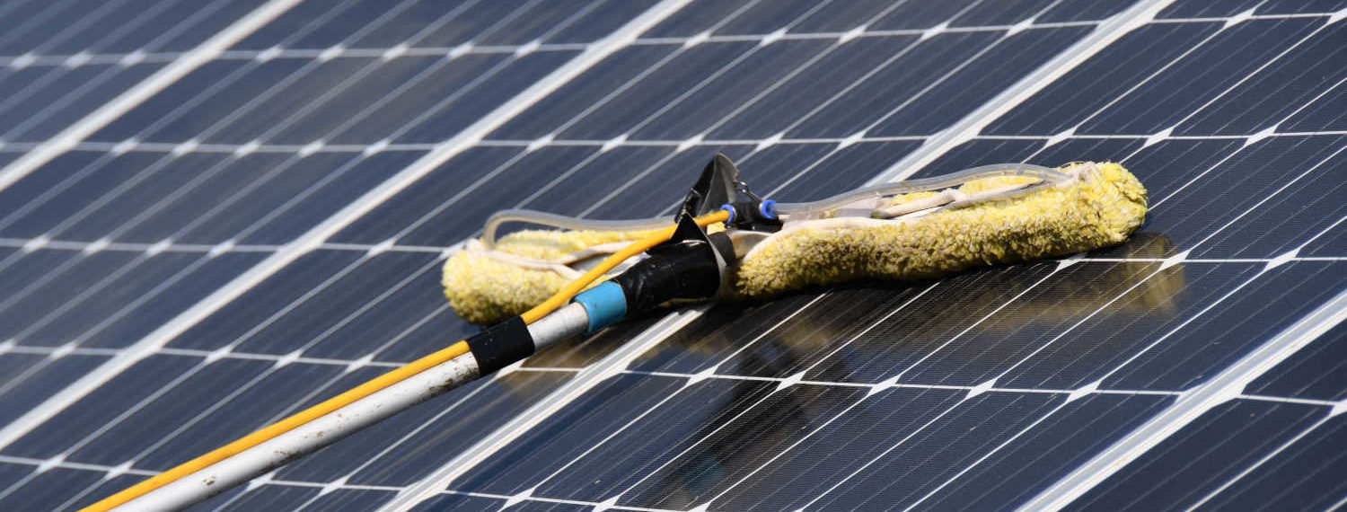 photovoltaikanlagen-reinigung_professionell-d